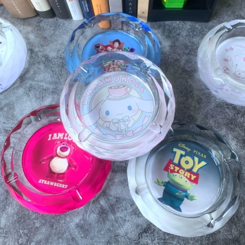 Стеклянная высококлассная мультяшная брендовая пепельница, легкий роскошный стиль, простой и элегантный дизайн, делается под заказ