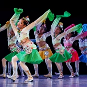 Phong cách Xiaohe thứ 8 Lunda Meiduo trang phục trẻ em cổ điển múa Tây Tạng tay áo quần áo biểu diễn dân gian - Trang phục