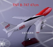 Mô hình máy bay 47cm mô phỏng rắn TNT hàng không B-747 máy bay chở khách màu cypress tĩnh mô hình quà tặng máy bay