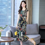 Quần yếm Yi Môi Nuohan Chong 2019 Mùa hè Thời trang mới In mỏng Áo thun tay ngắn Quần ống rộng Quần hai dây F4 - Quần áo ngoài trời