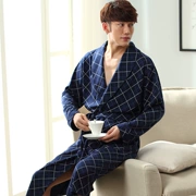 Áo ngủ nam mùa xuân và mùa thu cotton dài tay dày Kích thước lớn cộng với chất béo trung bình dài dây đeo nam áo choàng mùa thu áo choàng trong nhà