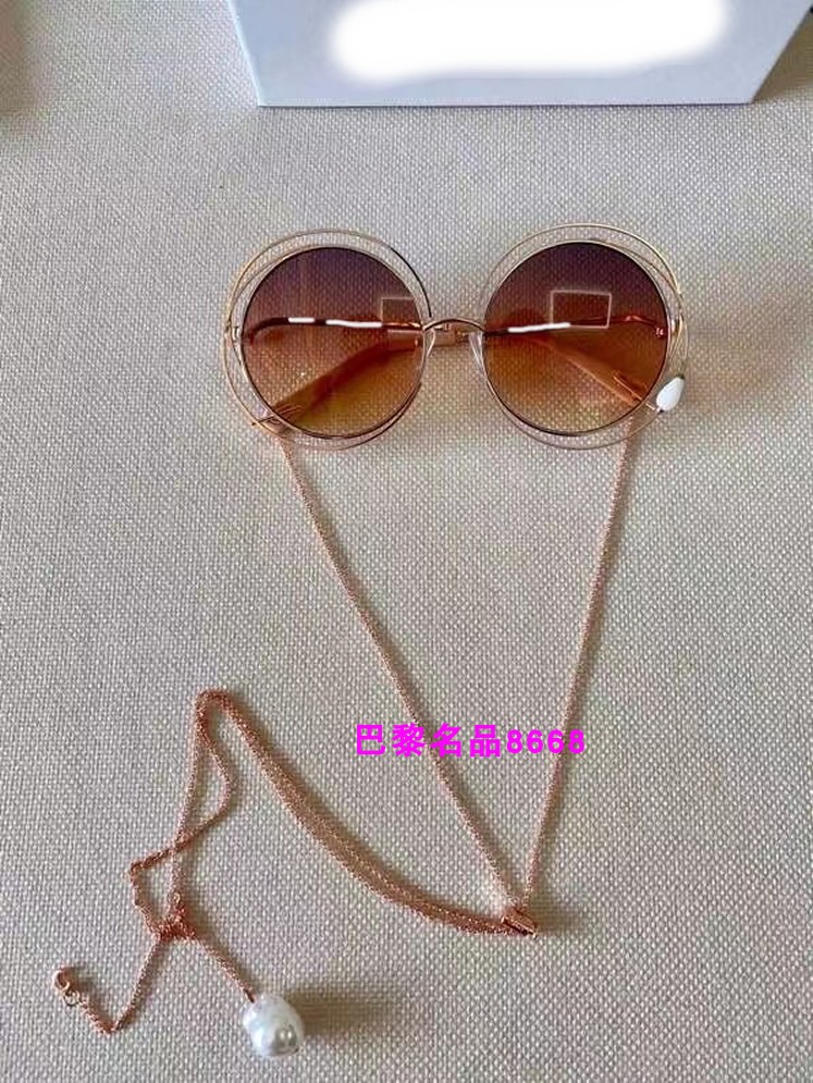 Picture 22021 European and American fashion midfielder personality female Large frame Show thin circular ultraviolet-proof chain Sunglasses Sun glasses
