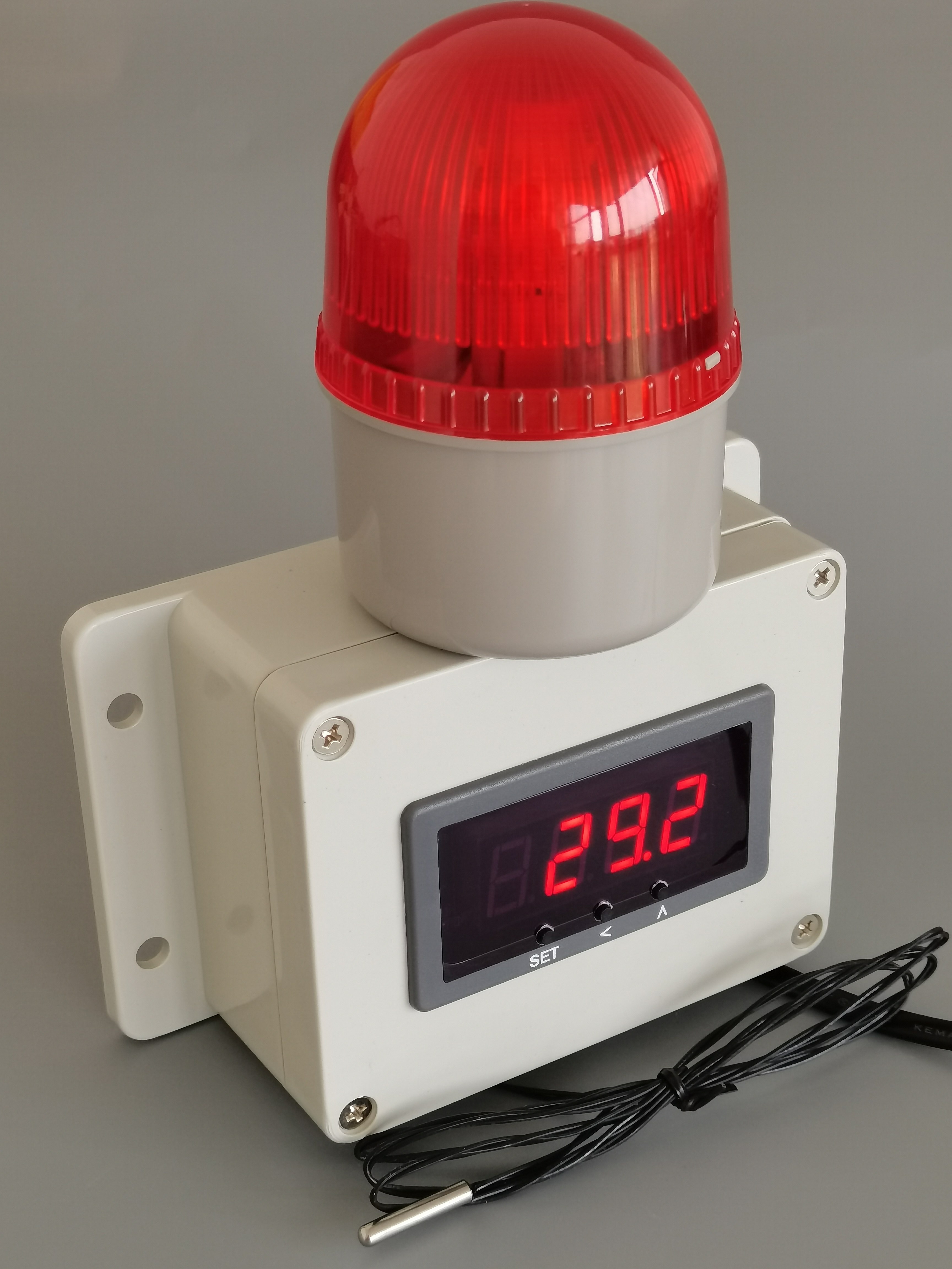 Nhiệt độ báo động Tủ lạnh thông minh Tủ lạnh Hiển thị điện tử Hiển thị cao và nhiệt độ thấp cảm ứng nhiệt độ nước Nhiệt độ Nhiệt độ Dầu dụng cụ đo nhiệt độ thư viện dht11 cảm biến nhiệt độ pt100 3 dây