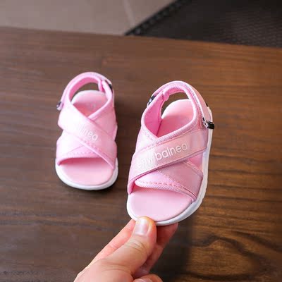 宝宝凉鞋鞋样图片