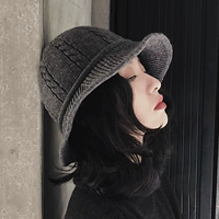 Трикотажная шерстяная демисезонная японская зимняя удерживающая тепло шапка, в корейском стиле