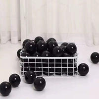 Черный