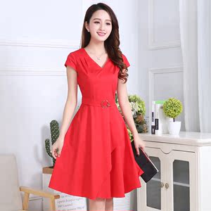 Tình yêu hàng ngàn trăm phụ nữ cổ tích 2018 mùa hè mới v- cổ mỏng mỏng thời trang đầm 81ss-36311 đầm trắng đẹp