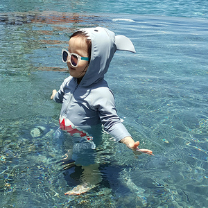 Trẻ em Hàn Quốc áo tắm Xiêm cá mập dễ thương chàng trai và cô gái bé bé kem chống nắng đồ bơi bơi thân phù hợp với