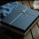 Синяя крышка и белая подарочная коробка+подарочная сумка+легкая струна