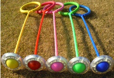 Скакалка на одну ногу QQ в