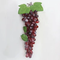 110 зерна фиолетового винограда