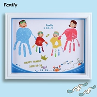 Счастливая семья из 4