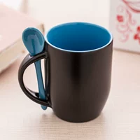 Черный внутри синего цвета чашка+ложка