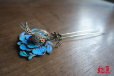 аксессуары для волос 【缀百裘-大雅美学】清代鎏金点翠软翠凤凰发钗，翠鸟羽毛古董