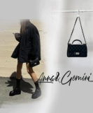 Анна и Близнецы // Хэндсель справляется с мускусом портрет Лаурет Лаурет Мисс Кросс -Тело и Сумочка