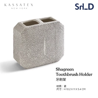 Сейчас 5. Зубная щетка H10.2x11x5,4 см