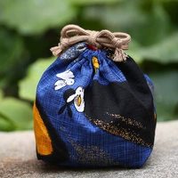 Горный кролик синий