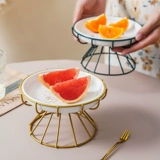 Творческая сеть красные фрукты сушеные фрукты кремовые закуски конфеты