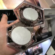 Fenty Beauty Diamond Bomb Diamond nổi bật Rihanna New Q Marble Powder nổi bật