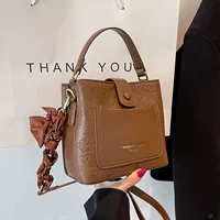 Модная сумка через плечо, универсальная брендовая сумка на одно плечо, коллекция 2021, тонкое плетение