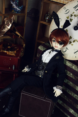 taobao agent [Mr. Black Rabbit] 1/4 giant baby BJD uses the European style boy's baby clothes salon doll
