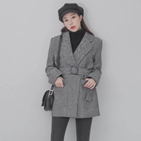2018 mùa thu và mùa đông mới retro xương cá áo len nữ phần ngắn Hàn Quốc phiên bản của tự trồng phù hợp với chic áo len áo khoác lông nữ