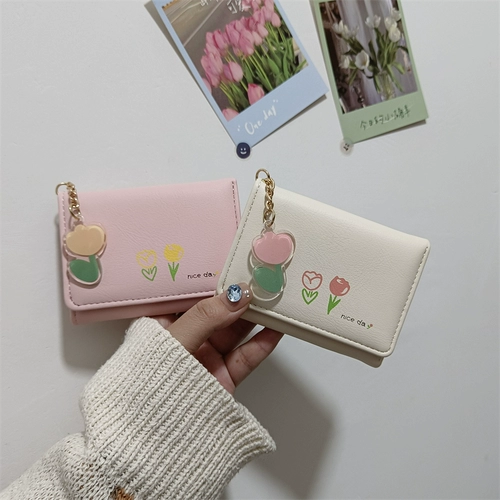 Свежий короткий бумажник, модная подвеска, кошелек, коллекция 2023, простой и элегантный дизайн, в цветочек