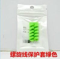 Зеленый яблочный спиральный кабель данных установлен 4 пакета 8