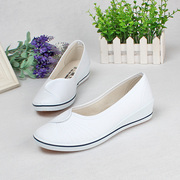 Một thẻ y tá giày trắng nêm sneakers giày của phụ nữ nhỏ màu trắng giày giày của phụ nữ vẻ đẹp giày giày làm việc phụ nữ