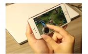 Vua vinh quang trò chơi điều khiển để gửi điều khiển từ xa Apple Android điện thoại di động trò chơi cần điều khiển cốc hút clip đi bộ vị trí tạo tác CF
