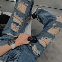 Чжао Ченхен Хардкор -Девушка доминируется из уличного тяжелого работника, разорвав цепь широкие джинсы, джинсы летняя улица, прямые брюки