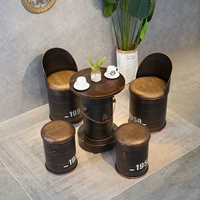 Нет никакой зависимости от двух таблиц