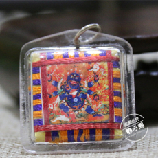 Китайская карта защиты от несчастий 藏饰尼泊尔五彩线随身小佛牌挂件六臂玛哈嘎拉佛像吊坠挂饰小唐卡