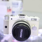Pentax Pentax Q trắng được sử dụng siêu đẹp vi máy điện đơn siêu micro duy nhất vành đai 5-15 mét ống kính