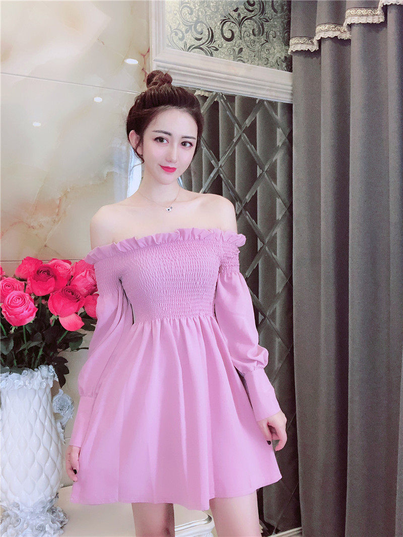 模特实拍 2018新款秋装一字领性感露肩抹胸蓬蓬连衣裙3253