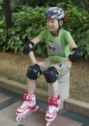 Trẻ em người lớn của giới hạn skateboard trượt băng trượt con lăn trượt băng mũ bảo hiểm đầu gối trượt băng thể thao bảo vệ bộ bánh răng