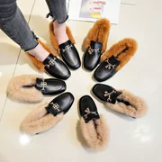 Thời trang giày lông thỏ hoang dã dày với giày đế thấp Giày cotton đậu giày bốt ngắn bằng da đế bằng giày nữ đế vuông 2018