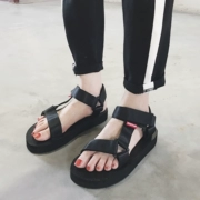 Dép thể thao 2018 giày nữ mới mùa hè đế phẳng phiên bản Hàn Quốc hoang dã của sinh viên Học viện Gió Gió Rome