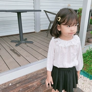 Áo sơ mi trắng bé gái 2019 mùa thu mới phiên bản Hàn Quốc của áo sơ mi rộng cổ bé ngoại búp bê cổ áo bé gái - Áo sơ mi