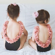 Mùa hè 2019 đồ bơi trẻ em cánh hoa backless big boy trẻ em gái một mảnh áo tắm trẻ em áo tắm cha mẹ-con - Đồ bơi trẻ em