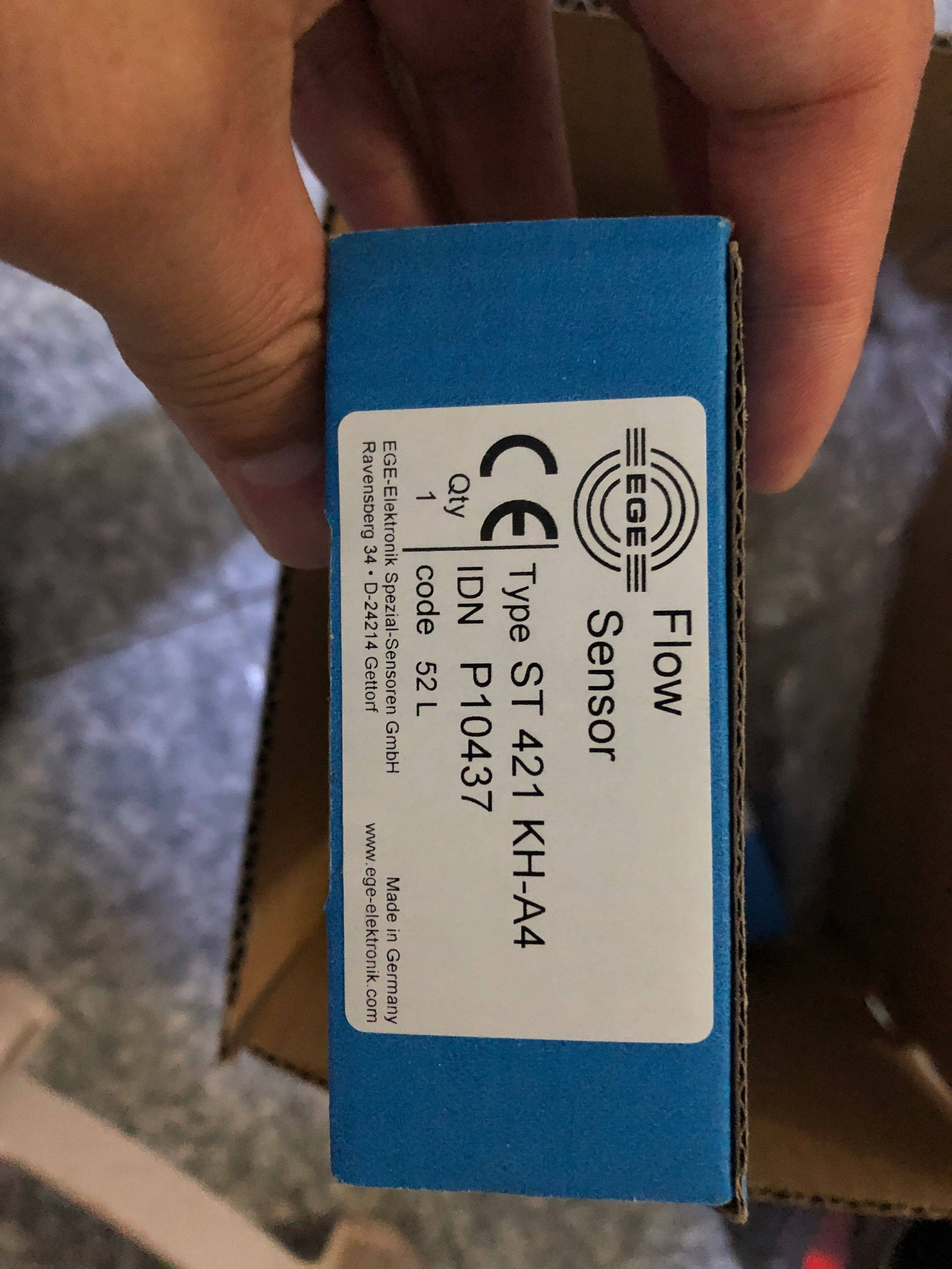 ST421KH-A4 EGE flow sensor ST 421 KH-A4 brand new spot price