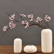 Trắng hồng mô phỏng hoa anh đào đơn giản nhỏ hoa mận phòng khách cao cấp phòng ngủ trang trí nhà trang trí cắm hoa - Trang trí nội thất