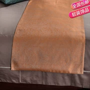 Các cam ánh sáng khách sạn sang trọng satin jacquard giường ngủ mô hình giường hiện đại cờ cờ cuối giường giường khăn bao gồm một loạt các kích cỡ - Trải giường