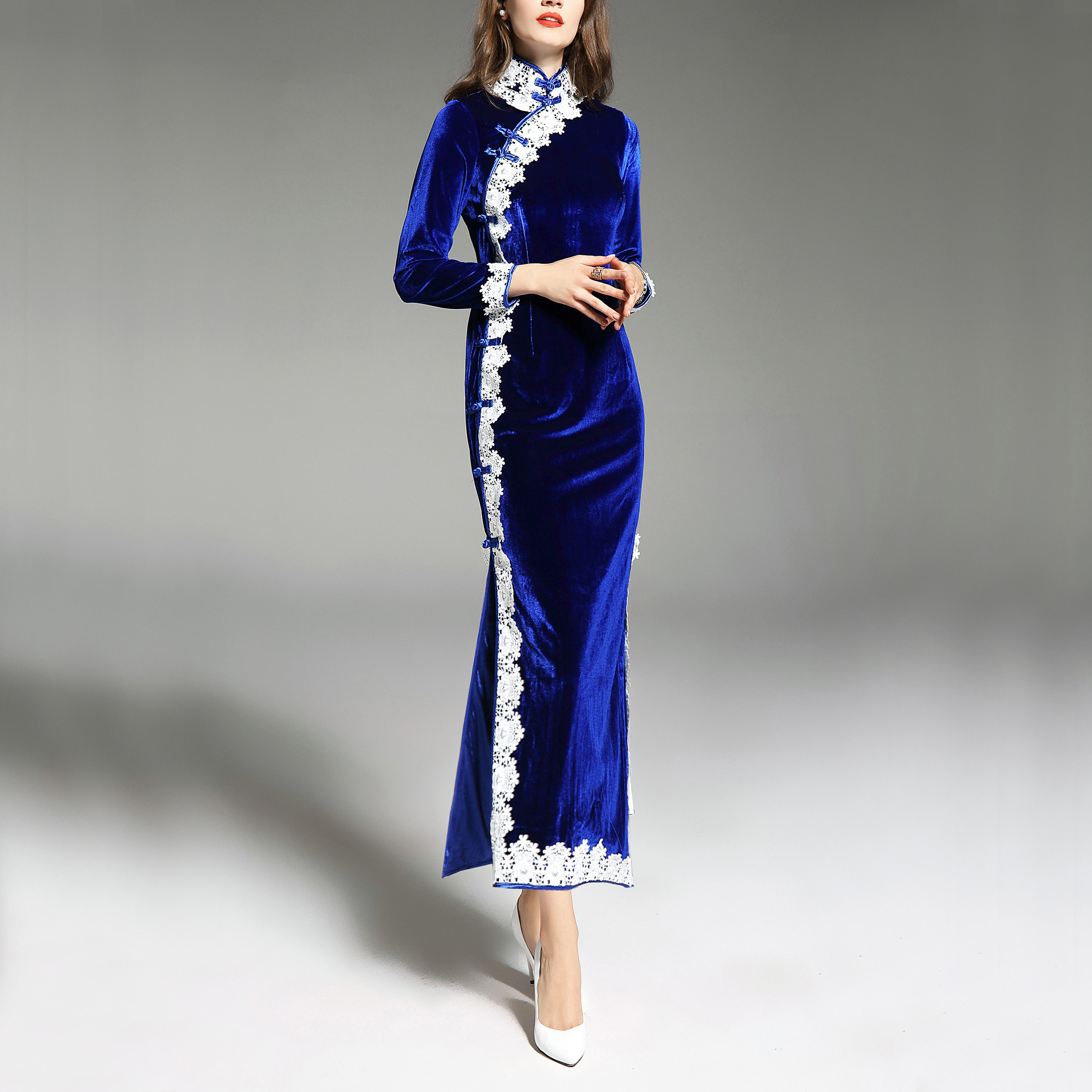 隔烟水新款丝绒天鹅绒手工拼接蕾丝超长民国复古旗袍长袖连衣裙