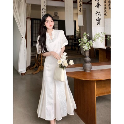 taobao agent White dress, pleated skirt, cheongsam, plus size, Chinese style, 2023 collection