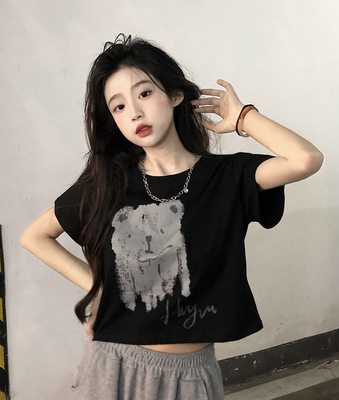 taobao agent Black summer short sleeve T-shirt, short top, plus size, with short sleeve, fitted