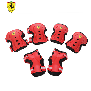 Ferrari cực thể thao trượt con lăn skateboard đồ bảo hộ 6 piece đặt trẻ em miếng đệm đầu gối cổ tay khuỷu tay