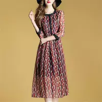 2018 mùa xuân mới chiffon in đầm thời trang đơn ngực mỏng bầu không khí trong đoạn dài một chiếc váy kiểu váy chữ a