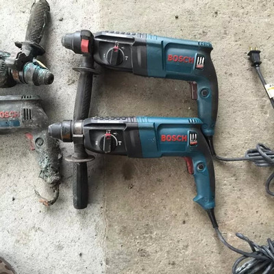 正品博世gbh2-26dre电锤电钻电镐三功能全新的外壳被火烧了