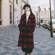 Áo khoác dạ nữ mùa thu mới 2018 Hàn Quốc dài mùa thu len đỏ đen - Trung bình và dài Coat